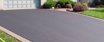 Best Custom Driveway Design  in Fishers, IN